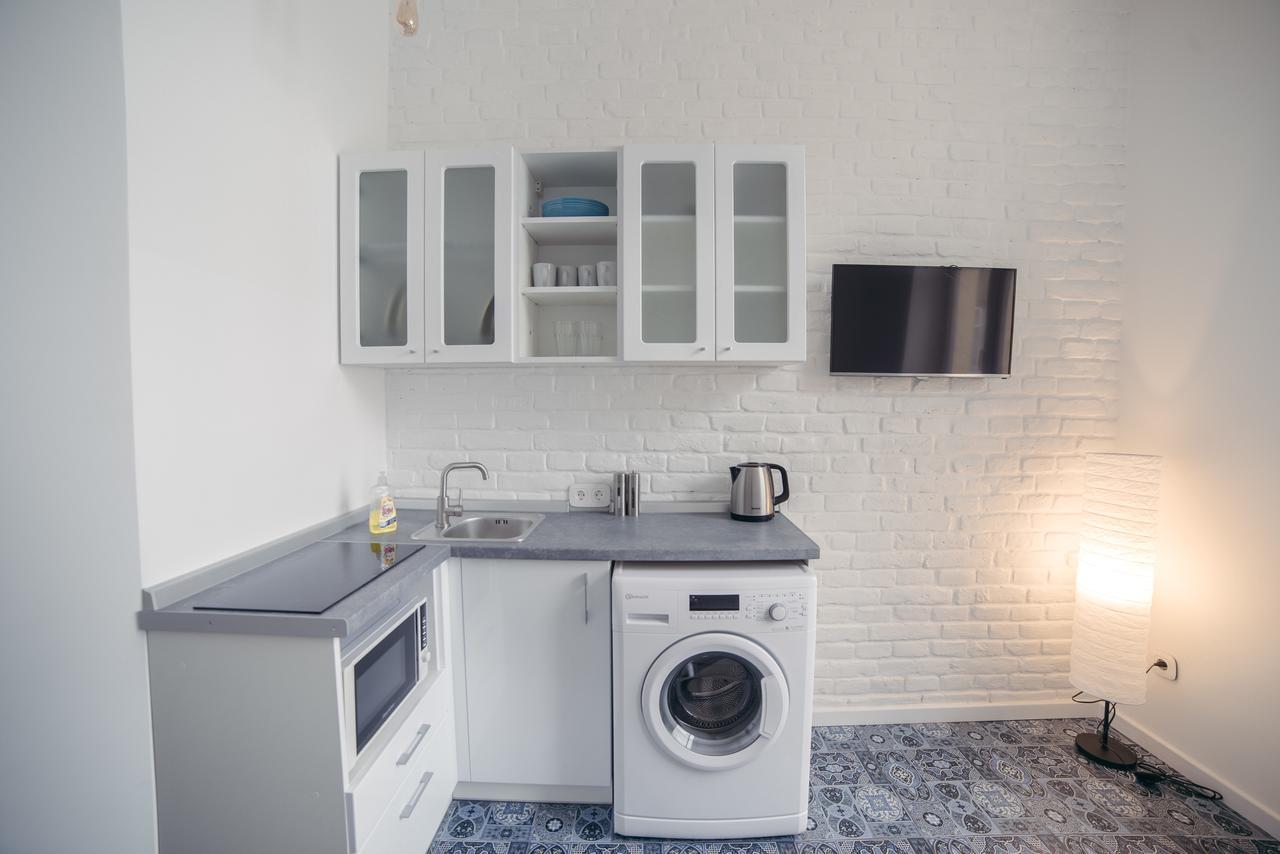 Студия С Дизайнерским Ремонтом Leópolis Exterior foto
