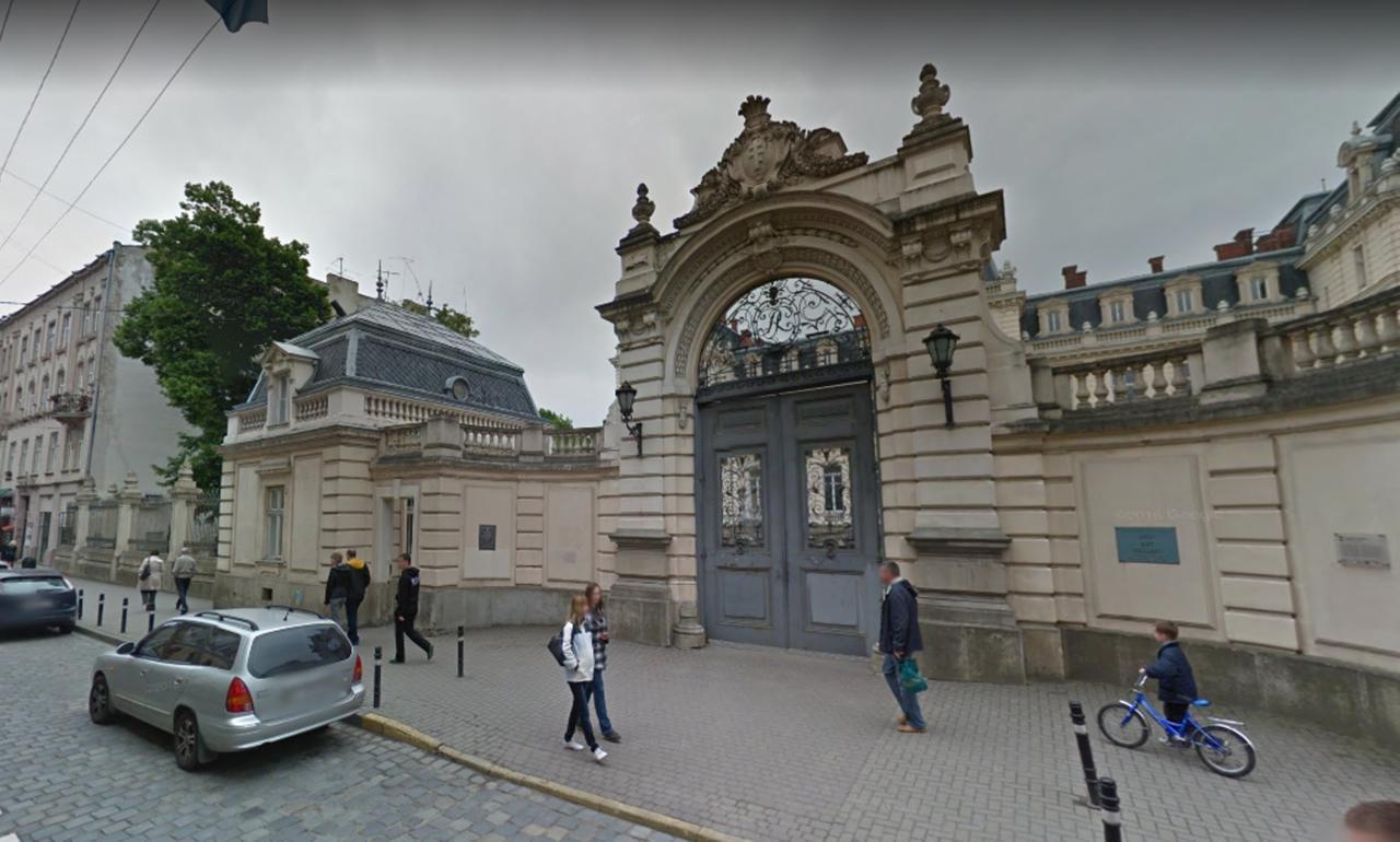 Студия С Дизайнерским Ремонтом Leópolis Exterior foto